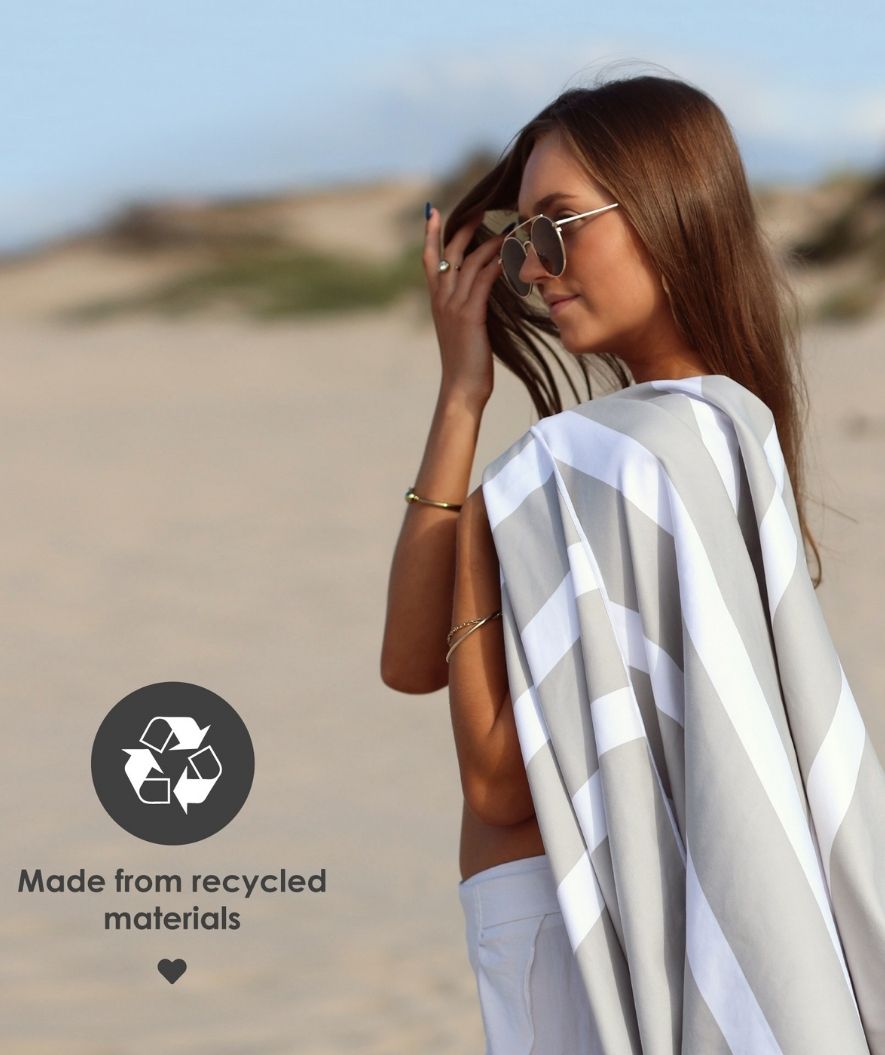 Summersand mikrofiber håndkle - Marble Sand (Hvit)