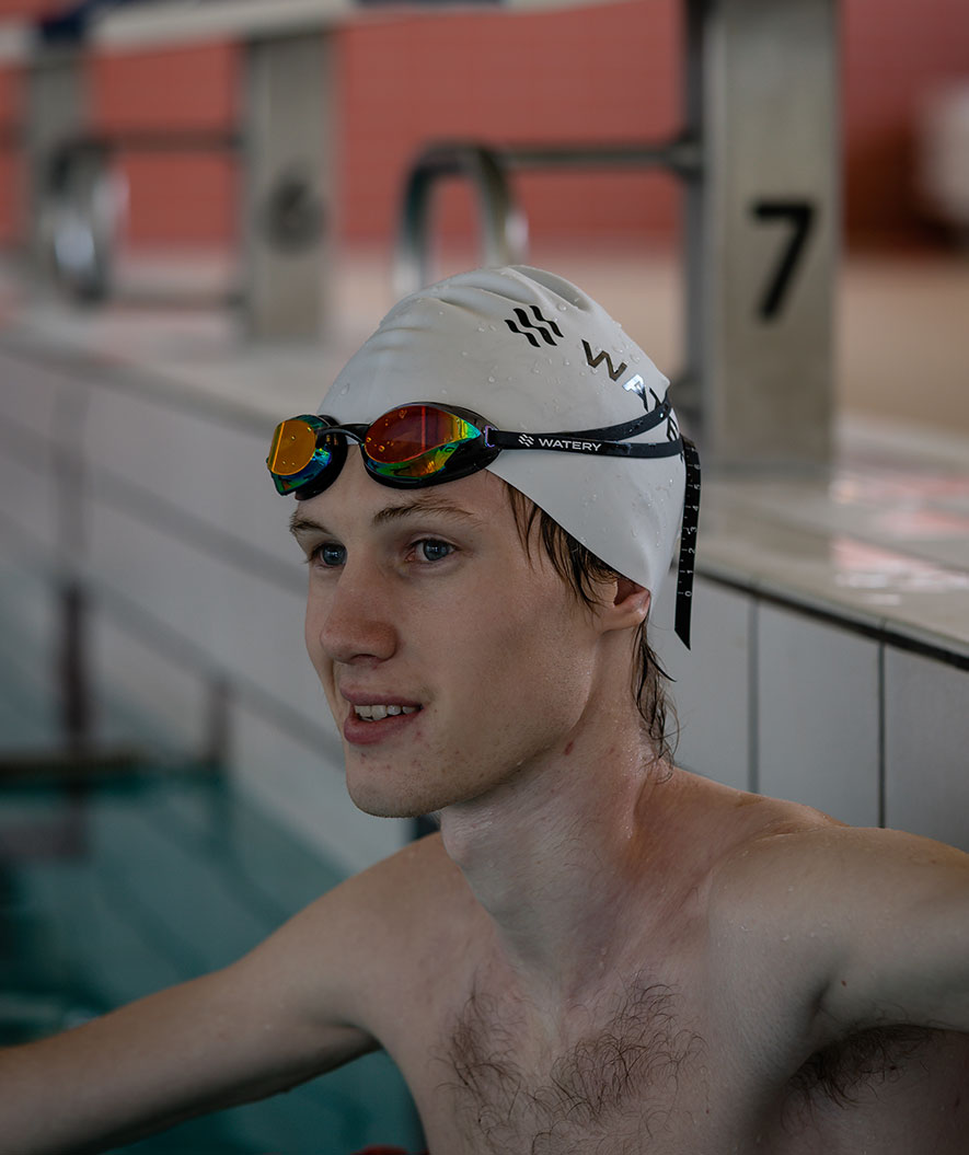 Watery Elite svømmebriller - Poseidon Ultra Mirror - Svart/sølv