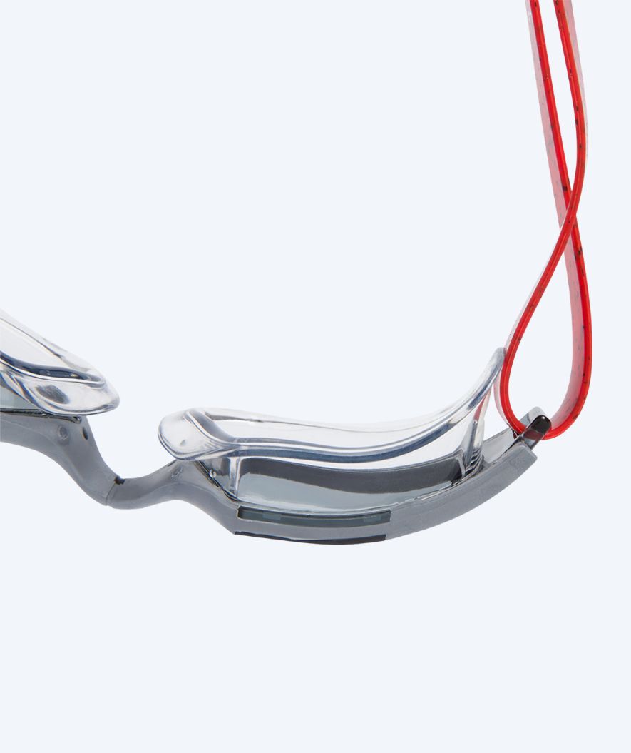 Speedo åpent vann svømmebriller - AquaPulse Max - Svart/rød