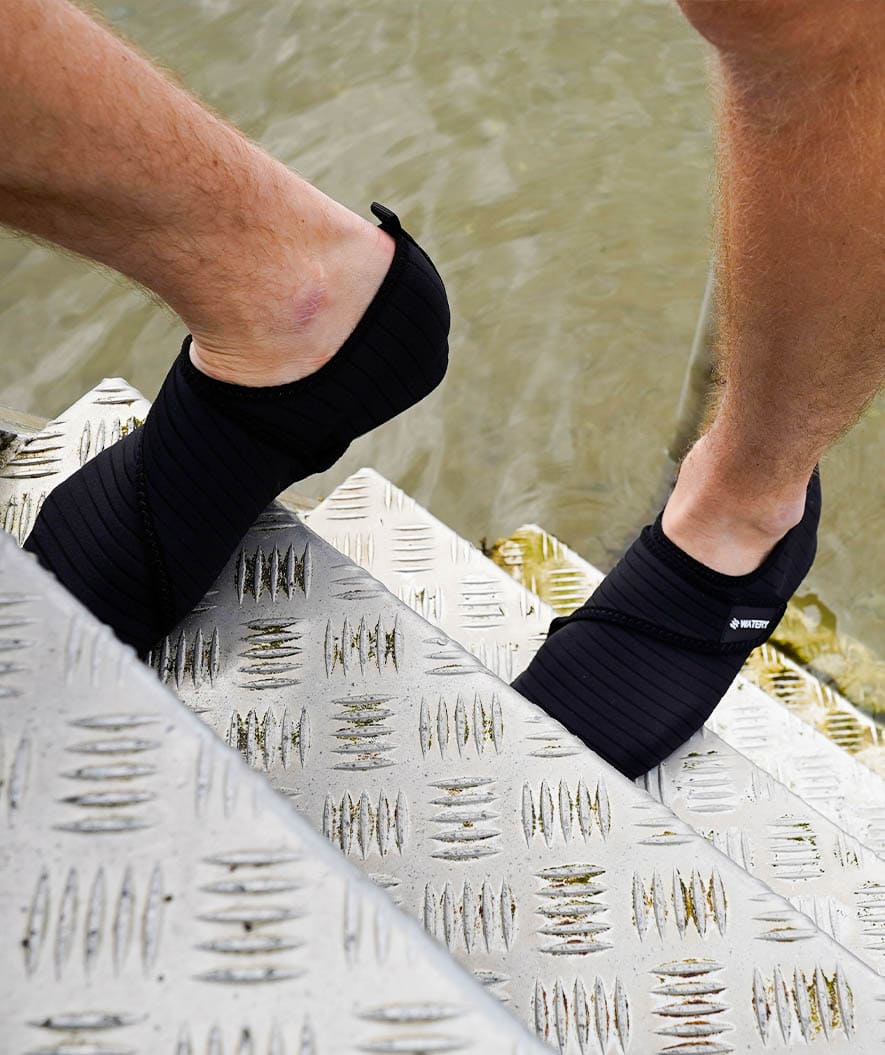 Watery neopren badesko til voksne - Poseidon - Svart