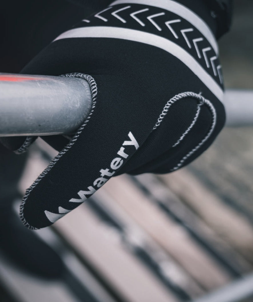 Watery neoprensett - Thermal Reptile (3 mm) - Svart/sølv