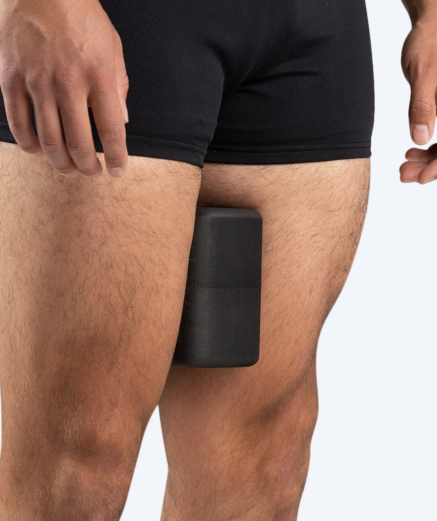 Watery pullbuoy - Heat - Svart