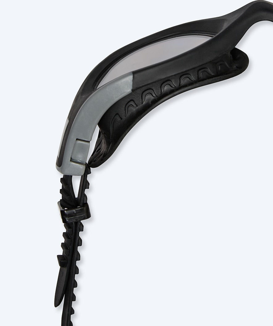 Watery mosjons svømmebriller - Kelvin Active - Svart/klar