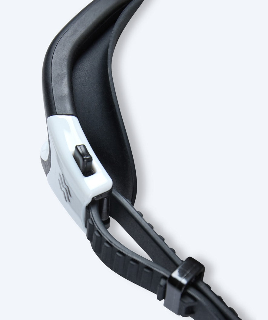 Watery mosjons svømmebriller - Raven Mirror - Svart/hvit